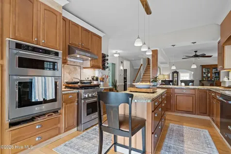 108 Blue Heron Court Beaufort NC 28516