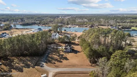 108 Blue Heron Court Beaufort NC 28516