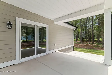 745 Lakeside Drive SE Bolivia NC 28422