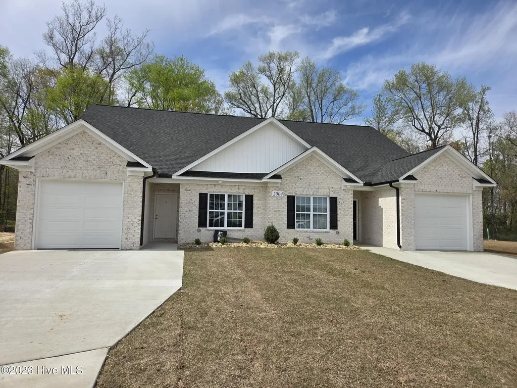 2004 Dartford Drive Greenville NC 27834