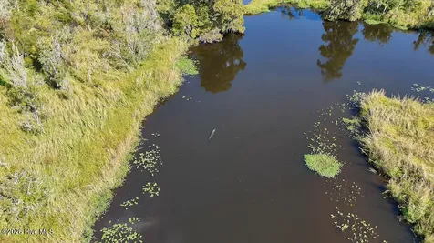 100 Hog Island New Bern NC 28560
