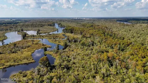 100 Hog Island New Bern NC 28560