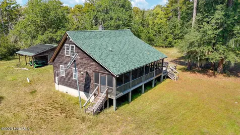 100 Hog Island New Bern NC 28560