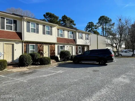 1005 Raleigh Street Elizabeth City NC 27909