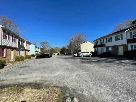 1005 Raleigh Street Elizabeth City NC 27909