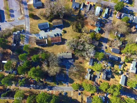 1005 Raleigh Street Elizabeth City NC 27909