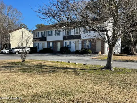 1005 Raleigh Street Elizabeth City NC 27909