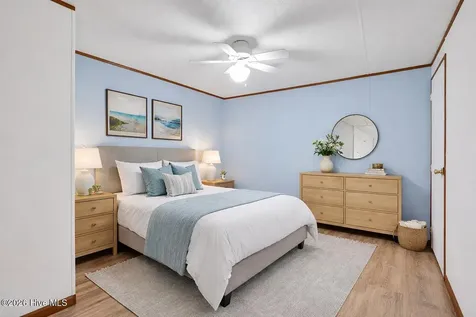 4516 Oak Crest Drive SE Southport NC 28461