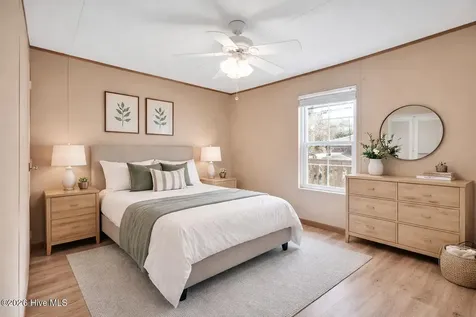 4516 Oak Crest Drive SE Southport NC 28461