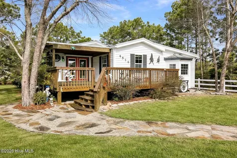 4516 Oak Crest Drive SE Southport NC 28461