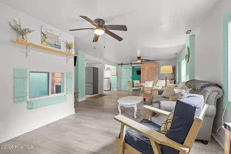 5713 Emerald Drive Emerald Isle NC 28594