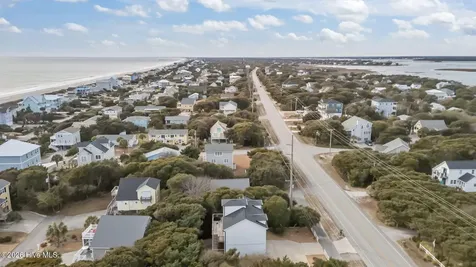 5713 Emerald Drive Emerald Isle NC 28594