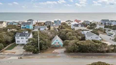 5713 Emerald Drive Emerald Isle NC 28594