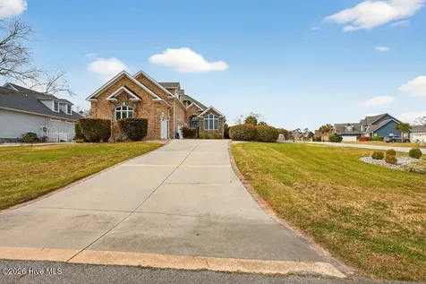 100 Lookout Ridge Cedar Point NC 28584
