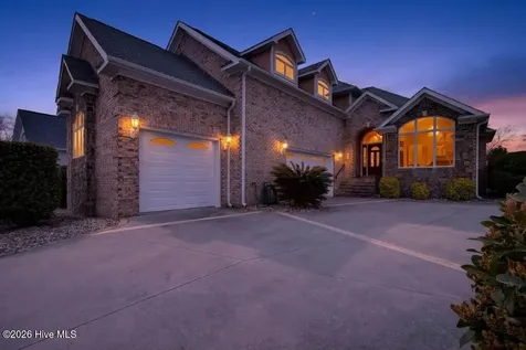 100 Lookout Ridge Cedar Point NC 28584