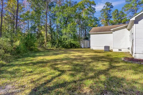 35 Stroud Will Court Rocky Point NC 28457