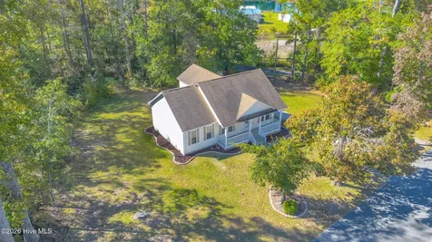 35 Stroud Will Court Rocky Point NC 28457