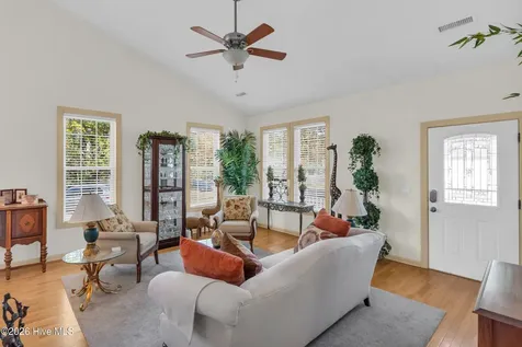 35 Stroud Will Court Rocky Point NC 28457