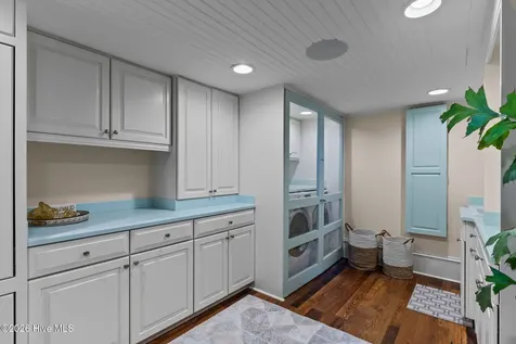 241 W First Street Ocean Isle Beach NC 28469