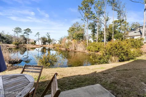 510 W St George Street Southport NC 28461
