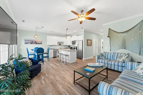 510 W St George Street Southport NC 28461