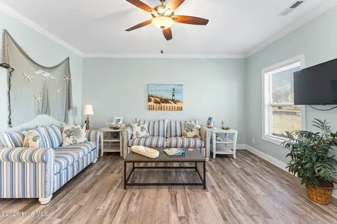 510 W St George Street Southport NC 28461