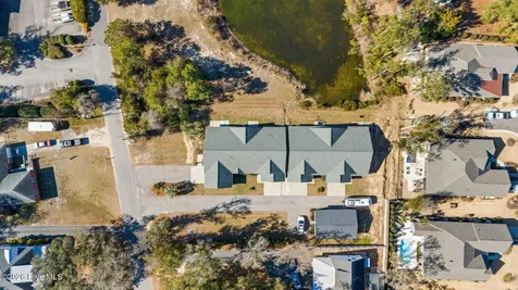 510 W St George Street Southport NC 28461