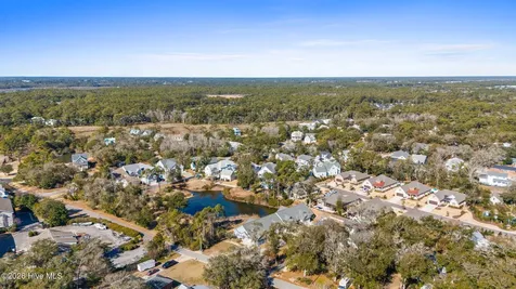 510 W St George Street Southport NC 28461