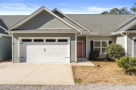 510 W St George Street Southport NC 28461