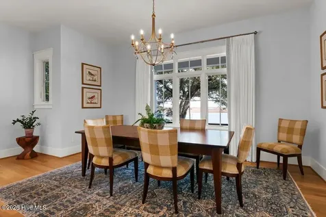 2322 Scotts Hill Loop Road Wilmington NC 28411