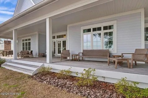 2322 Scotts Hill Loop Road Wilmington NC 28411