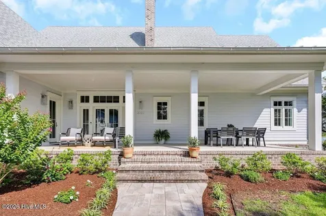 2322 Scotts Hill Loop Road Wilmington NC 28411