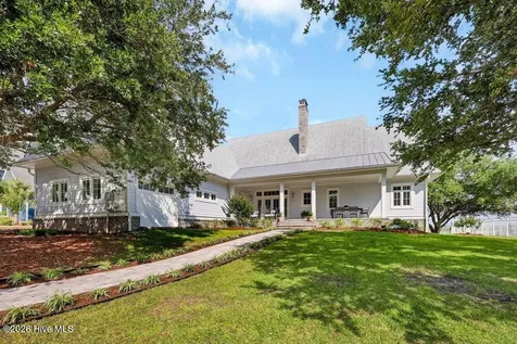 2322 Scotts Hill Loop Road Wilmington NC 28411