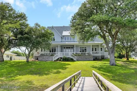 2322 Scotts Hill Loop Road Wilmington NC 28411