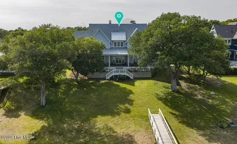 2322 Scotts Hill Loop Road Wilmington NC 28411