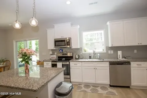125 Lancashire Lane Seven Lakes NC 27376