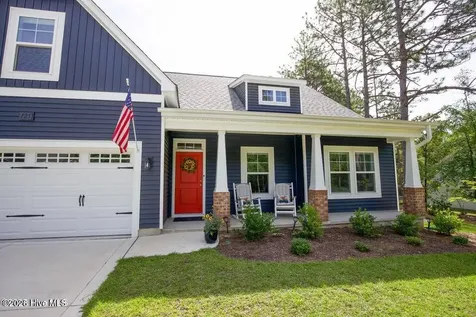 125 Lancashire Lane Seven Lakes NC 27376