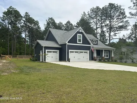 125 Lancashire Lane Seven Lakes NC 27376