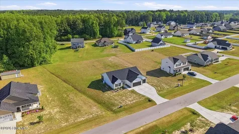 352 Earnest Way Kenly NC 27542