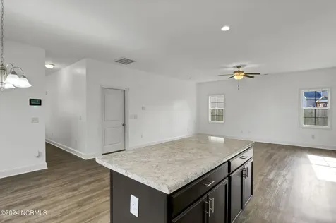 512 Everett Glades Sneads Ferry NC 28460