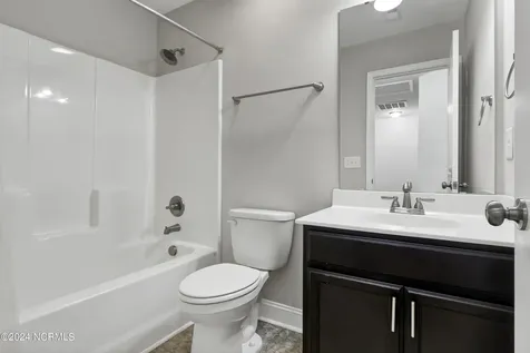 512 Everett Glades Sneads Ferry NC 28460