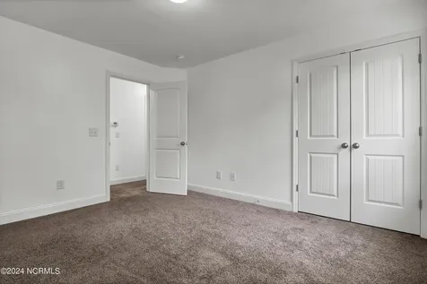 512 Everett Glades Sneads Ferry NC 28460