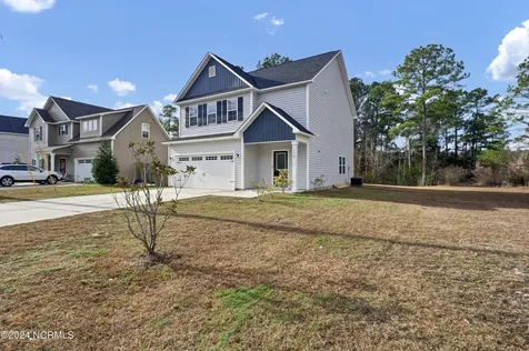512 Everett Glades Sneads Ferry NC 28460
