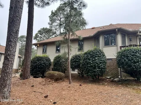 103 Pinnacle Court West End NC 27376