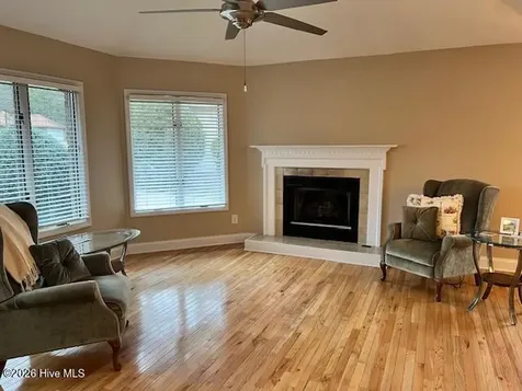 103 Pinnacle Court West End NC 27376