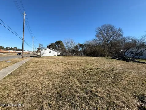 Off Of SE Center Street Mount Olive NC 28365