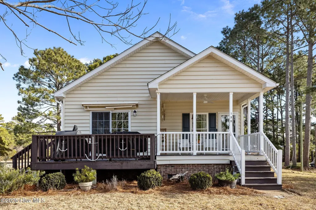 139 Bayshore Street Sea Level NC 28577