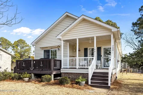 139 Bayshore Street Sea Level NC 28577