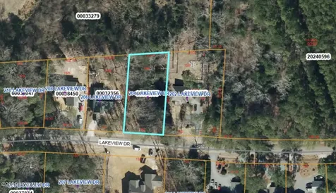 204 Lakeview Drive Whispering Pines NC 28327