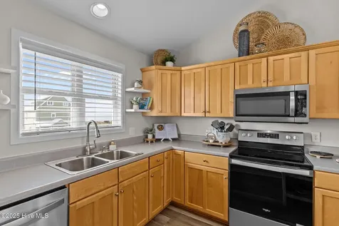 126 S Permuda Wynd Drive North Topsail Beach NC 28460